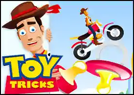 Oyuncak Parkuru - Oyuncak hikayesinin kahramanlarından Şerif Woody oyuncaklardan oluşan parkurlarda motorsikletiyle ilerlemeye çalışıyor